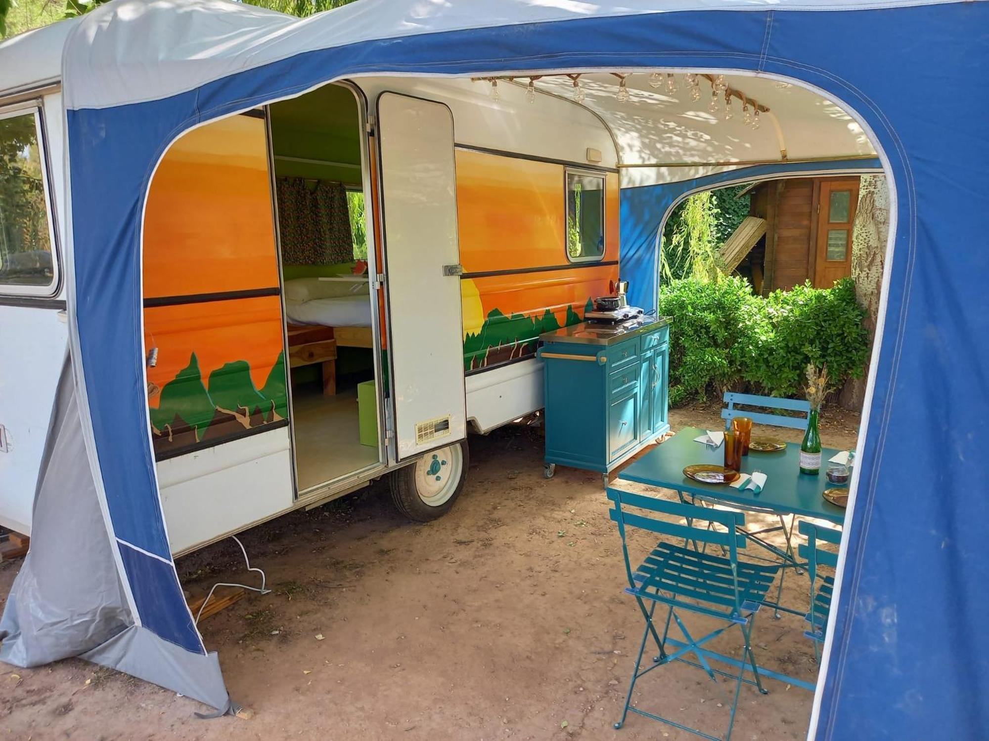 Slow Life Camping Venta Del Moro Exteriér fotografie