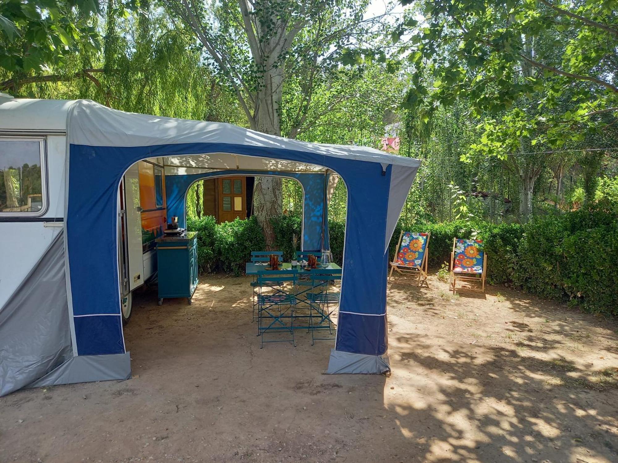 Slow Life Camping Venta Del Moro Exteriér fotografie