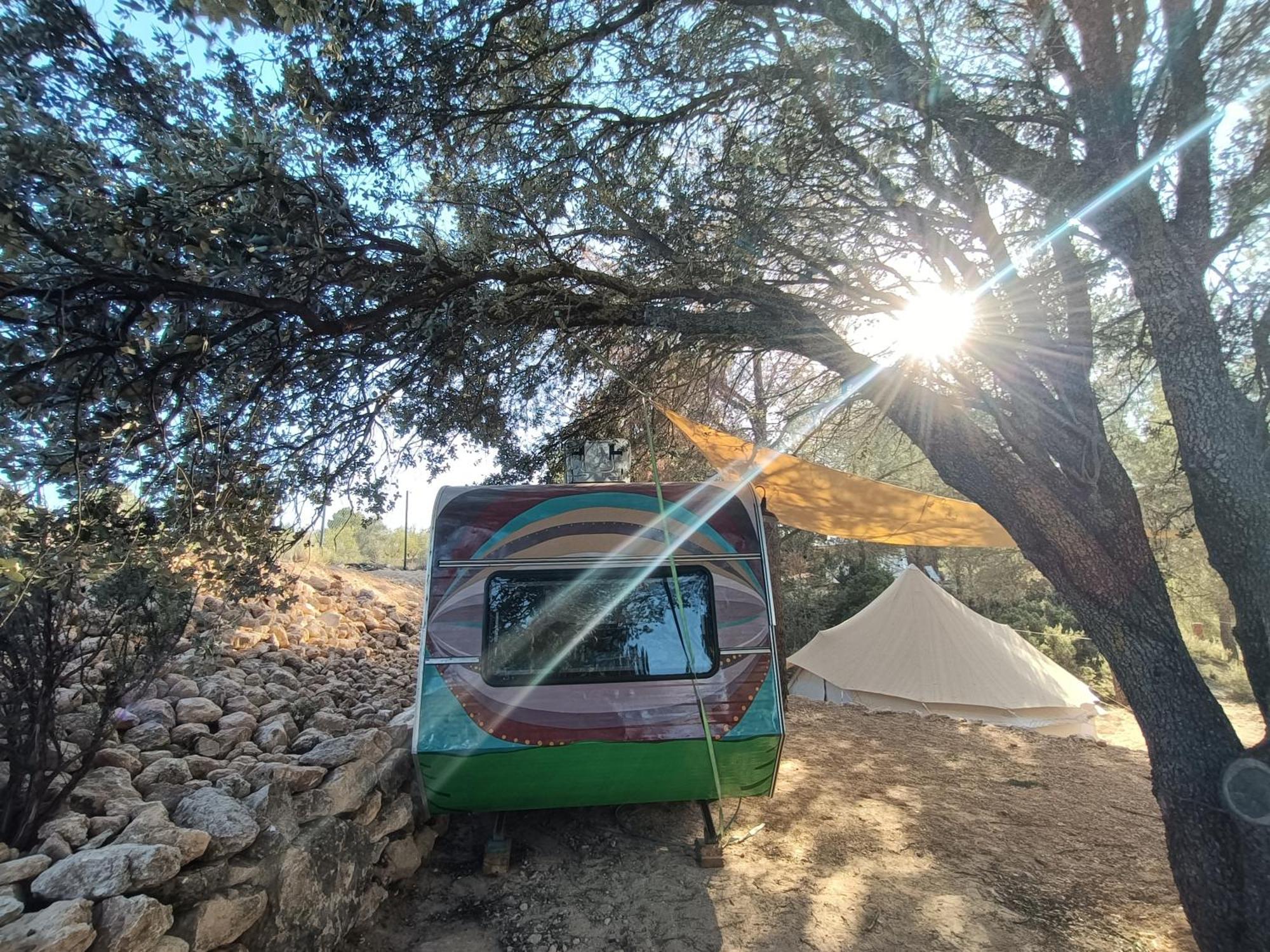 Slow Life Camping Venta Del Moro Exteriér fotografie